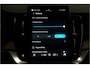 Volvo XC90 2.0 T8 AWD 335kW/456pk Aut8 Recharge Ultra Dark 7P ADAPT.CRUISE + HARMAN/KARDON + PANORAMADAK + HEAD-UP + STOEL-&STUURVERWARMING + PILOT ASSIST + LEDEREN DASHBOARD + 360 CAMERA + BLIS + LANE ASSIST + PD-GLASS + ACHTERBANKVERWARMING + 21" LM-VELGEN!