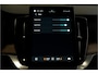 Volvo XC90 2.0 T8 AWD 335kW/456pk Aut8 Recharge Ultra Dark 7P ADAPT.CRUISE + HARMAN/KARDON + PANORAMADAK + HEAD-UP + STOEL-&STUURVERWARMING + PILOT ASSIST + LEDEREN DASHBOARD + 360 CAMERA + BLIS + LANE ASSIST + PD-GLASS + ACHTERBANKVERWARMING + 21" LM-VELGEN!