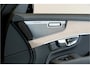 Volvo XC90 2.0 T8 AWD 335kW/456pk Aut8 Recharge Ultra Dark 7P ADAPT.CRUISE + HARMAN/KARDON + PANORAMADAK + HEAD-UP + STOEL-&STUURVERWARMING + PILOT ASSIST + LEDEREN DASHBOARD + 360 CAMERA + BLIS + LANE ASSIST + PD-GLASS + ACHTERBANKVERWARMING + 21" LM-VELGEN!