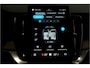 Volvo XC90 2.0 T8 AWD 335kW/456pk Aut8 Recharge Ultra Dark 7P ADAPT.CRUISE + HARMAN/KARDON + PANORAMADAK + HEAD-UP + STOEL-&STUURVERWARMING + PILOT ASSIST + LEDEREN DASHBOARD + 360 CAMERA + BLIS + LANE ASSIST + PD-GLASS + ACHTERBANKVERWARMING + 21" LM-VELGEN!