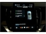Volvo XC90 2.0 T8 AWD 335kW/456pk Aut8 Recharge Ultra Dark 7P ADAPT.CRUISE + HARMAN/KARDON + PANORAMADAK + HEAD-UP + STOEL-&STUURVERWARMING + PILOT ASSIST + LEDEREN DASHBOARD + 360 CAMERA + BLIS + LANE ASSIST + PD-GLASS + ACHTERBANKVERWARMING + 21" LM-VELGEN!