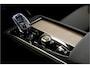 Volvo XC90 2.0 T8 AWD 335kW/456pk Aut8 Recharge Ultra Dark 7P ADAPT.CRUISE + HARMAN/KARDON + PANORAMADAK + HEAD-UP + STOEL-&STUURVERWARMING + PILOT ASSIST + LEDEREN DASHBOARD + 360 CAMERA + BLIS + LANE ASSIST + PD-GLASS + ACHTERBANKVERWARMING + 21" LM-VELGEN!