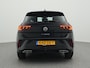 Volkswagen T-Roc R-Line 1.5 TSI 150 PK Automaat | Stoelverwarming | Achteruitrijcamera | Trekhaak | Adaptieve cruise | Side Assist |