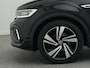Volkswagen T-Roc R-Line 1.5 TSI 150 PK Automaat | Stoelverwarming | Achteruitrijcamera | Trekhaak | Adaptieve cruise | Side Assist |