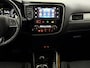 Mitsubishi Outlander 2.0 Executive Edition 7P Camera, Clima, Cruise control, Keyless start, A start stop, Lichtmetalen velgen, Stoelverwarming/Koeling