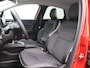 Renault Captur 1.6 E-Tech Plug-in Hybrid Intens 160PK Aut. Achteruitrijcamera, Stoelverwarming, Keyless, LED Koplampen, Parkeersensoren voor en achter, 17" LM Velgen