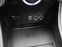Renault Captur 1.6 E-Tech Plug-in Hybrid Intens 160PK Aut. Achteruitrijcamera, Stoelverwarming, Keyless, LED Koplampen, Parkeersensoren voor en achter, 17" LM Velgen