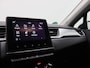 Renault Captur 1.6 E-Tech Plug-in Hybrid Intens 160PK Aut. Achteruitrijcamera, Stoelverwarming, Keyless, LED Koplampen, Parkeersensoren voor en achter, 17" LM Velgen