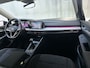 Volkswagen Golf Variant 1.0 TSI 110pk Life Sfeerverlichting Navigatie Parkeersensoren