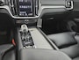 Volvo V60 2.0 B3 Inscription | Trekhaak| Comfort Stoelen| Dealer onderhouden|