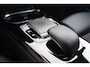 Mercedes-Benz A-klasse 200 163pk Launch Edition - 19 inch AMG velgen - Half leder - LED - PDC - Widescreen - Trekhaak afneembaar