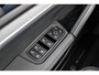 Porsche Cayenne Coupé 3.0 E-Hybrid SportDesign Krijt SoftClose Achterasbesturing Pano Head-up Innodrive PDCC 18-weg