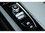 Volvo XC60 2.0 RECHARGE T6 340PK AWD R-DESIGN | PANO | TREKHAAK | CARPLAY | HUD | HARMAN/KARDON | ACC | DODEHOEK