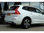 Volvo XC60 2.0 RECHARGE T6 340PK AWD R-DESIGN | PANO | TREKHAAK | CARPLAY | HUD | HARMAN/KARDON | ACC | DODEHOEK