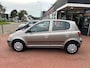 Toyota Yaris 1.3 VVT-i Idols 5drs airco leuke toyota