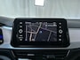 Volkswagen T-Roc 1.0 TSI Life Business Stoelverwarming Navigatie Parkeersensoren App-Connect DAB+