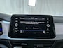 Volkswagen T-Roc 1.0 TSI Life Business Stoelverwarming Navigatie Parkeersensoren App-Connect DAB+