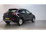 Volkswagen T-Roc 1.0 TSI Life Business Stoelverwarming Navigatie Parkeersensoren App-Connect DAB+