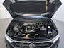 Volkswagen T-Roc 1.0 TSI Life Business Stoelverwarming Navigatie Parkeersensoren App-Connect DAB+