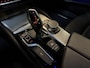 BMW 5-Serie 520i M-Sport|SERVICE-INCLUSIVE|PANO|MEMORY|NAP|SFEERVERLICHTING|STOELVENTILATIE|DISPLAY-KEY|