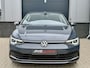 Volkswagen Golf 1.5 TSI *R-Velgen* Delfingrau / Adapt. Cruise / IQ light / Apple Carplay / Stoelverwarming / Camera / 150PK