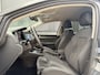Volkswagen Golf 1.5 TSI *R-Velgen* Delfingrau / Adapt. Cruise / IQ light / Apple Carplay / Stoelverwarming / Camera / 150PK