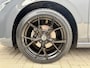 Volkswagen Golf 1.5 TSI *R-Velgen* Delfingrau / Adapt. Cruise / IQ light / Apple Carplay / Stoelverwarming / Camera / 150PK