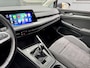 Volkswagen Golf 1.5 TSI *R-Velgen* Delfingrau / Adapt. Cruise / IQ light / Apple Carplay / Stoelverwarming / Camera / 150PK