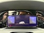 Volkswagen Golf 1.5 TSI *R-Velgen* Delfingrau / Adapt. Cruise / IQ light / Apple Carplay / Stoelverwarming / Camera / 150PK
