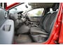 Renault Clio 0.9 TCe Limited 90 pk | Airco | Bluetooth | Cruise control | Isofix bevestiging voor kinderzitjes | LED dagrijverlichting | Lichtmetalen velgen 16" | Navigatiesysteem full map | Parkeersensor achter | Zeer nette auto!
