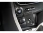 Renault Clio 0.9 TCe Limited 90 pk | Airco | Bluetooth | Cruise control | Isofix bevestiging voor kinderzitjes | LED dagrijverlichting | Lichtmetalen velgen 16" | Navigatiesysteem full map | Parkeersensor achter | Zeer nette auto!