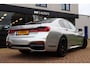 BMW 7-Serie 740i High Executive M-Sport|Pano|360|Keyless|HUD|Luchtvering|20"