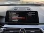 BMW 5-Serie Touring 520i Corporate Lease Executive Elek trekhaak / Sport Stoelen / Camera / Elek trekhaak / 18''