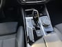 BMW 5-Serie Touring 520i Corporate Lease Executive Elek trekhaak / Sport Stoelen / Camera / Elek trekhaak / 18''