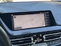 BMW 1-Serie M135i xDrive High Executive Edition Head up / Stuur & Stoel verwarming / ledere kuipstoelen / Harman & Kardon / 1e Lak