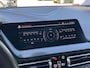 BMW 1-Serie M135i xDrive High Executive Edition Head up / Stuur & Stoel verwarming / ledere kuipstoelen / Harman & Kardon / 1e Lak