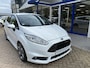 Ford Fiesta 1.6 ST 5 deurs / Milltek Uitlaat / Recaro stoelen / Stoelverwarming/ cruise control/ Carplay / IOK
