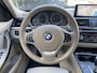 BMW 3-Serie Touring 316i Executive Sport Cruise controle / Camera / Elek climate control / getint / 19''