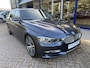 BMW 3-Serie Touring 316i Executive Sport Cruise controle / Camera / Elek climate control / getint / 19''