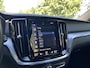 Volvo V60 2.0 T6 Twin Engine AWD Inscription Camera / Trekhaak / Stoelverwarming Voor & Achter