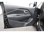 Kia Rio 1.2 CVVT DynamicLine keurige 5-deurs met navi en nieuwe APK bij aflevering