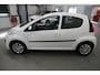 Peugeot 107 1.0 68PK 5D Active