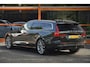Volvo V60 T5 Momentum| Trekhaak| Camera | BLIS | Adaptive Cruise | Stoelverwarming | Perfect onderhouden |
