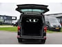 Volkswagen Transporter 2.0 TDI L2H1 32 DC Caravelle Virtual, Adaptieve Cruise, Carplay, LED, 204pk, Stoelverwarming, Clima, Automaat, 2 x Schuifdeur, Multimedia, Uniek!