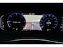 Volkswagen Transporter 2.0 TDI L2H1 32 DC Caravelle Virtual, Adaptieve Cruise, Carplay, LED, 204pk, Stoelverwarming, Clima, Automaat, 2 x Schuifdeur, Multimedia, Uniek!