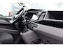 Volkswagen Transporter 2.0 TDI L2H1 32 DC Caravelle Virtual, Adaptieve Cruise, Carplay, LED, 204pk, Stoelverwarming, Clima, Automaat, 2 x Schuifdeur, Multimedia, Uniek!