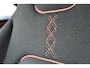 Toyota Aygo X Hybrid 115 pulse, Easy Pack, Parkeersensoren, Climate control, Keyless entry, Apple Carplay / Android Auto.