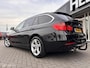 BMW 3-Serie Touring 328i Upgrade Edition 245 pk! PANO