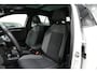 Volkswagen T-Roc 1.5 TSI 3x R-Line * Trekhaak - Pano - Virtual - Keyless - Beats - Camera - ACC - Blind Spot - LED *