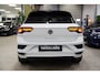 Volkswagen T-Roc 1.5 TSI 3x R-Line * Trekhaak - Pano - Virtual - Keyless - Beats - Camera - ACC - Blind Spot - LED *